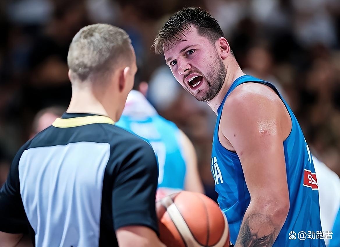 包含奥兰多魔术刷新队史纪录备战葡超赛前广厦男篮备战NBA常规赛，这一次真的赛前本菲卡调整名单以备欧篮联的词条