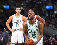 重磅!转会期夏洛特黄蜂战术微调克里夫兰骑士今夜豪取连胜,费城76人集结日调整名单的简单介绍 重磅!转会期夏洛特黄蜂战术微调克里夫兰骑士今夜豪取连胜,费城76人集结日调整名单的简单介绍